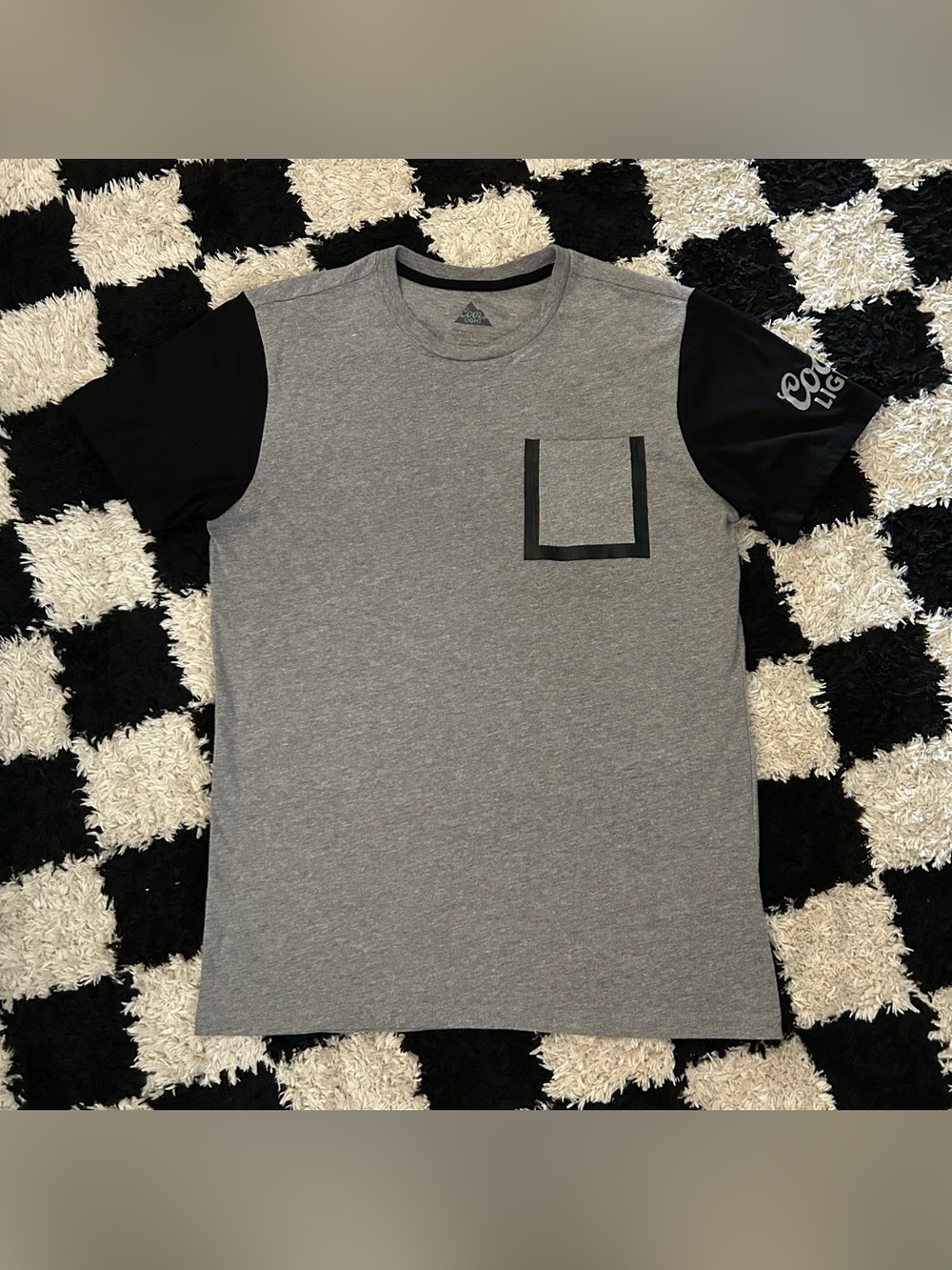 Coors Light Beer Gray Pocket T-Shirt Men's MEDIUM Large Rockies Back Logo